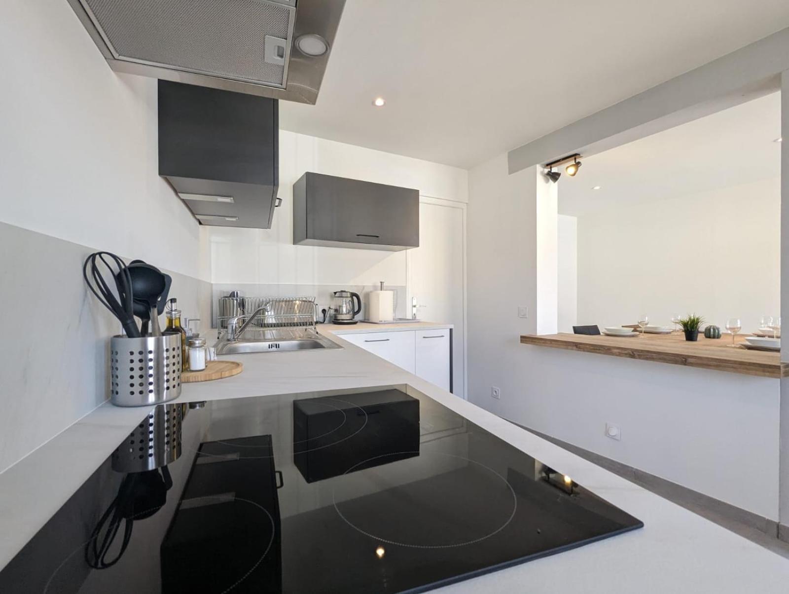 Apartment Le Prestige 152 Proche Aeroport -gare Lyon -groupama Stadium-ldlc Arena